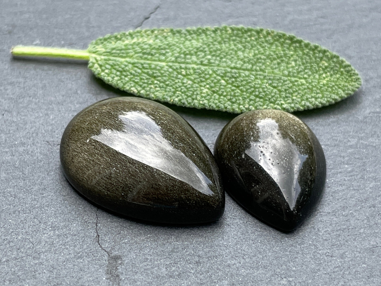 Gold Obsidian pear 18x25mm & 15x20mm cabochon - Calibrated cabochons