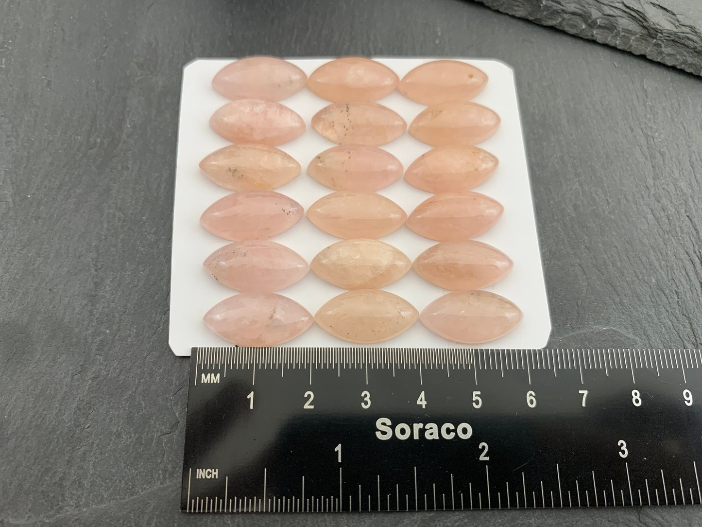 Salmon Morganite marquise 10x20mm cabochon - Calibrated cabochons