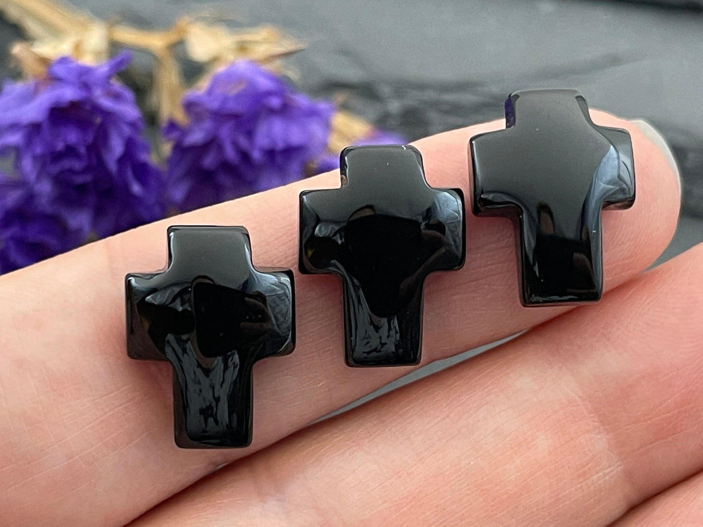 Black Agate cross 12x16mm cabochon - Calibrated cabochons