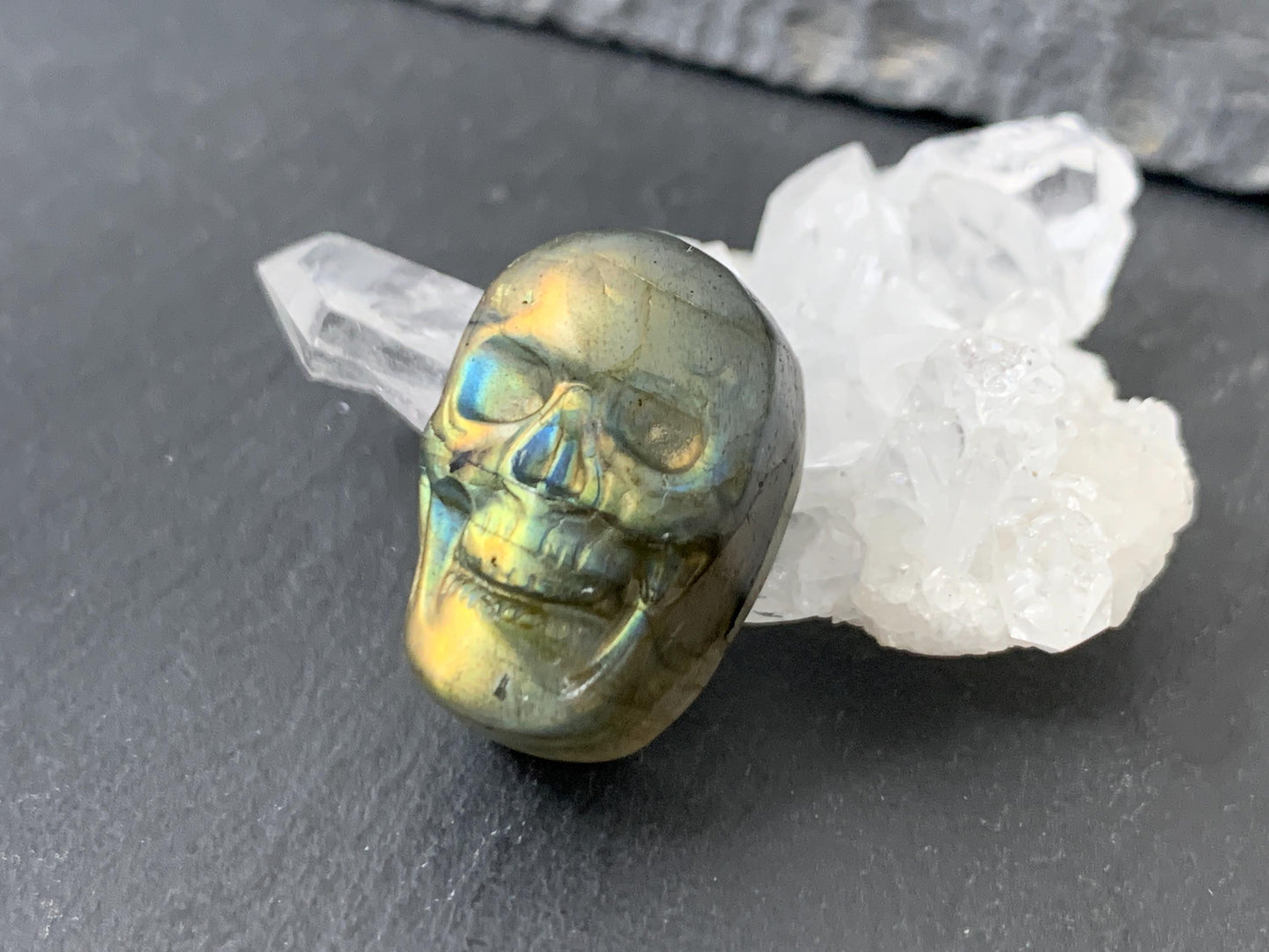 Labradorite Skull Cabochon 15x22mm – Natural Green Gemstone Flat Back Carving