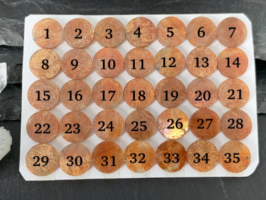 Flat Gold Sunstone round 10mm cabochon - calibrated cabochons