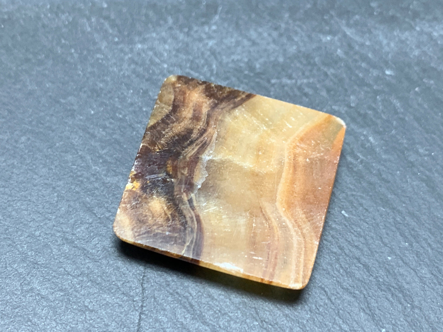 Aragonite cabochon 27x27.5x6mm