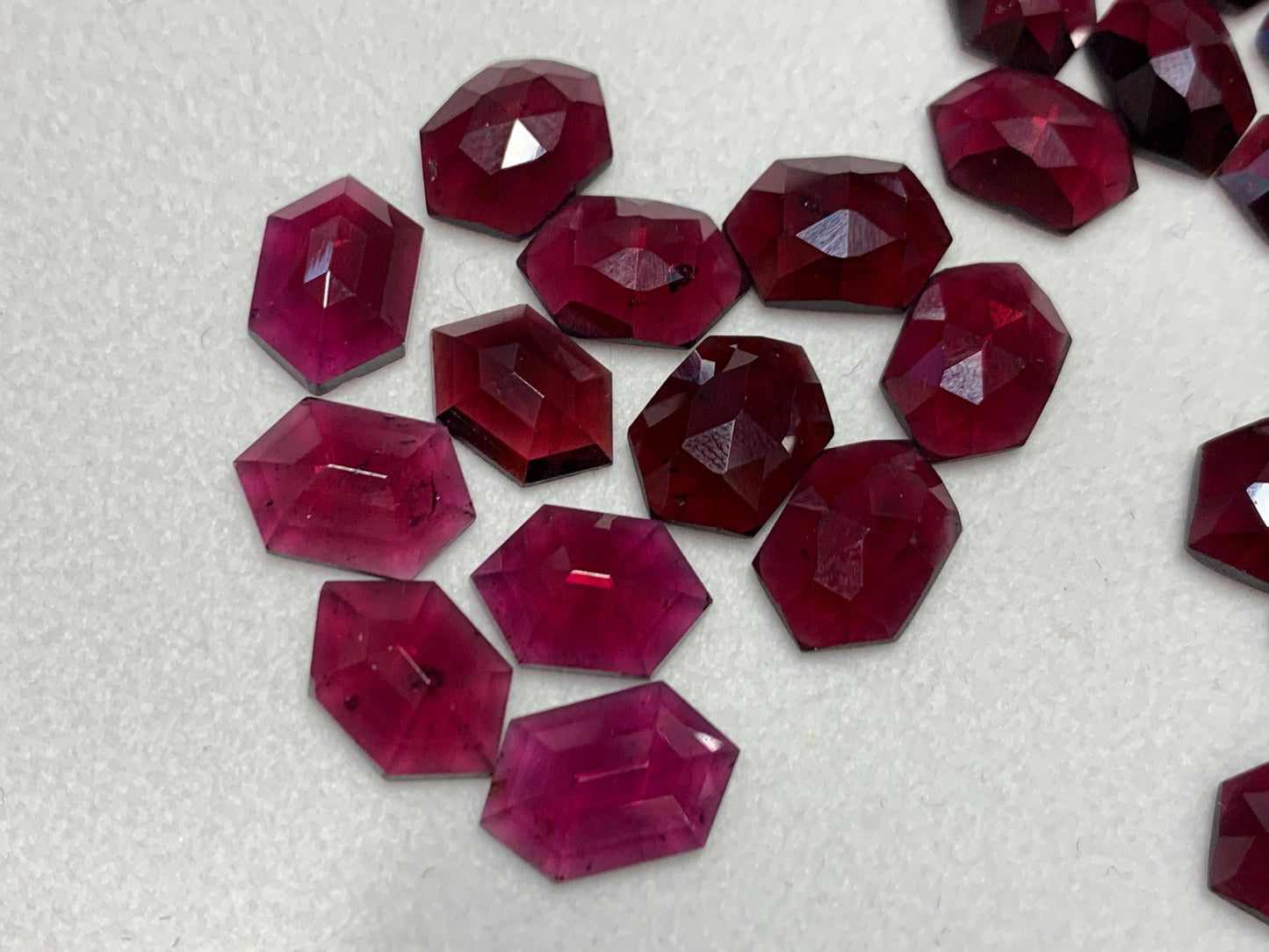 Faceted Rhodolite Garnet long hexagon 8x12mm cabochon