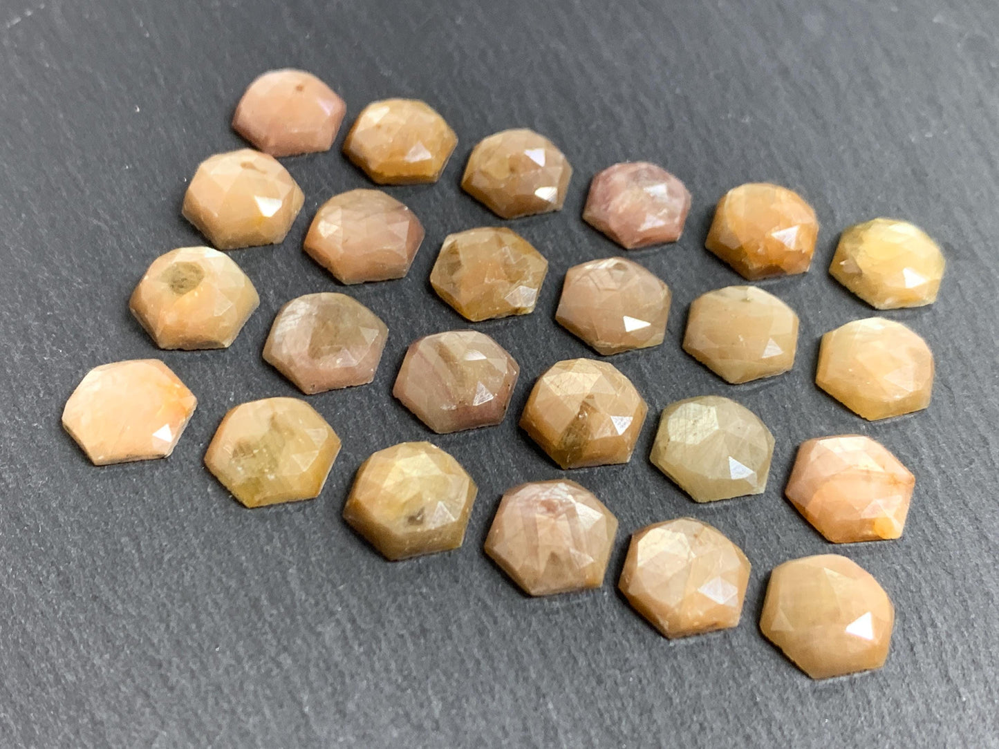 Faceted yellow Sapphire hexagon 10mm cabochon