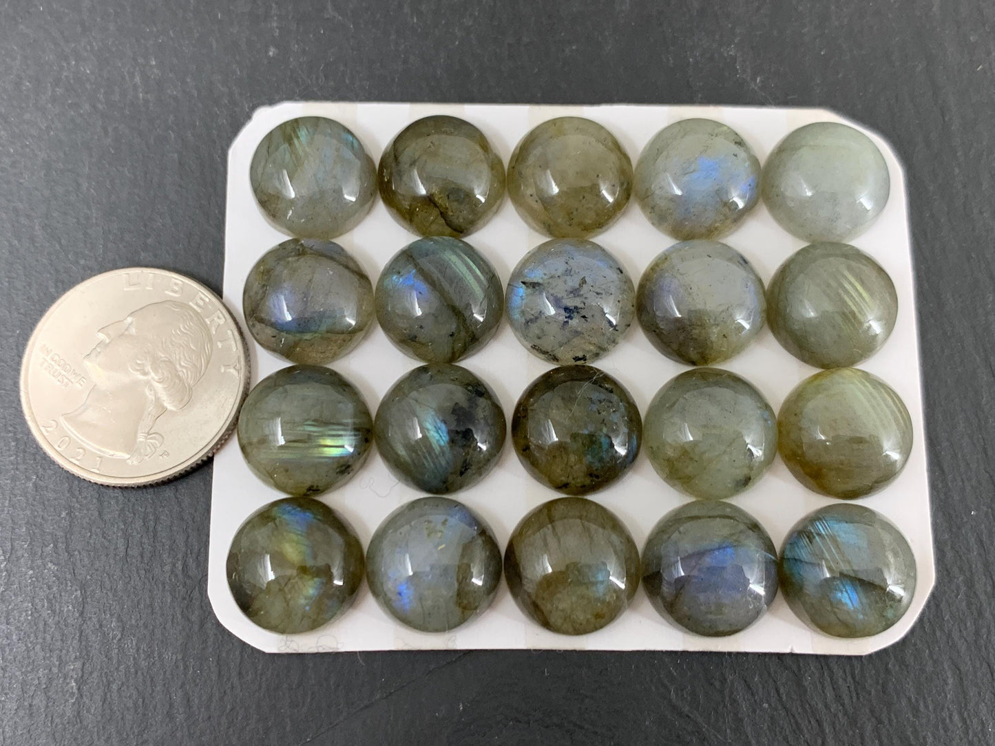 Labradorite round 14mm cabochon - Calibrated cabochons