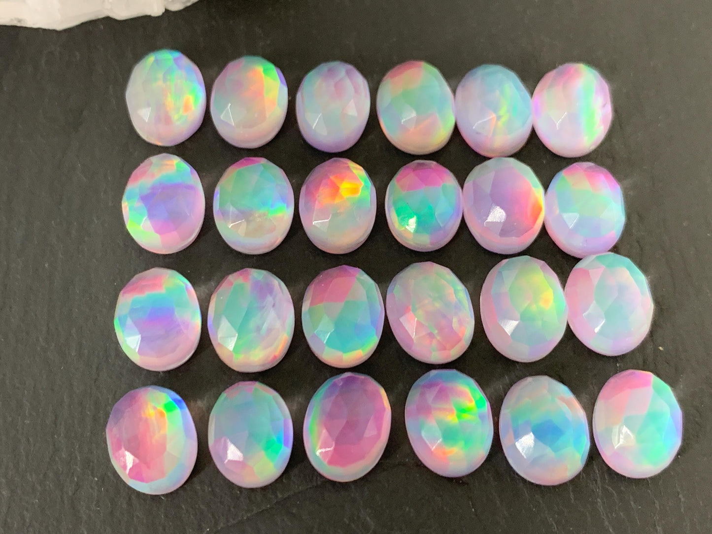 Faceted Aurora Opal oval 8x10mm cabochon - Doublet cabochon