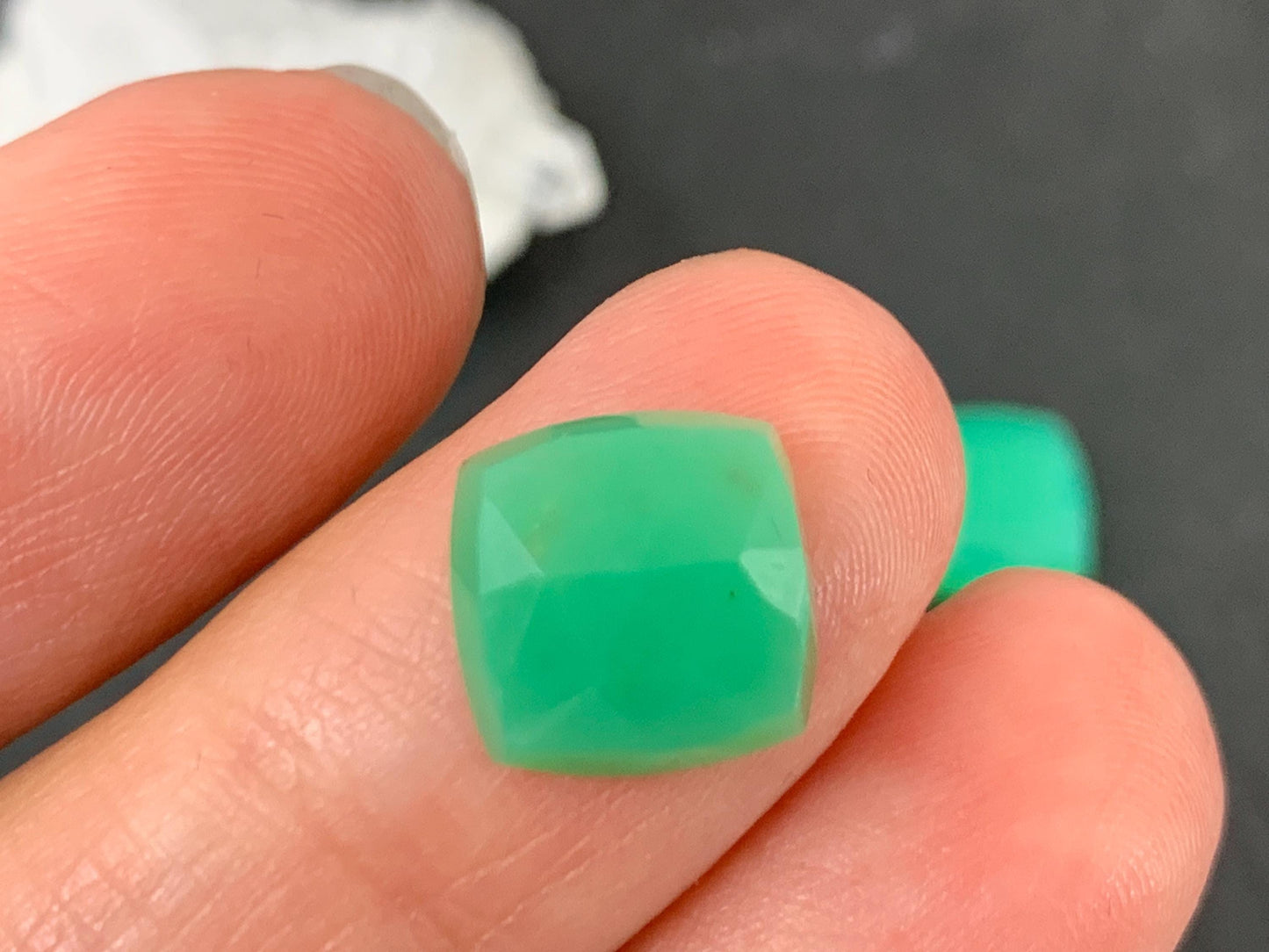 Faceted Chrysoprase Cabochon - Natural Green Gemstone 10mm Square Faceted Top