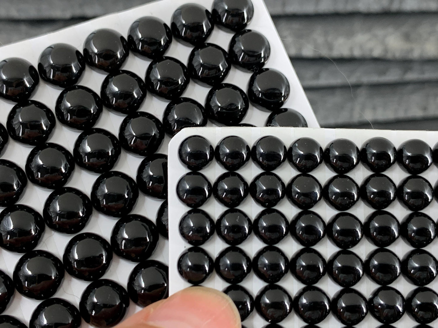 Black Agate round 6, 8, 12, 15mm cabochon - Calibrated cabochons