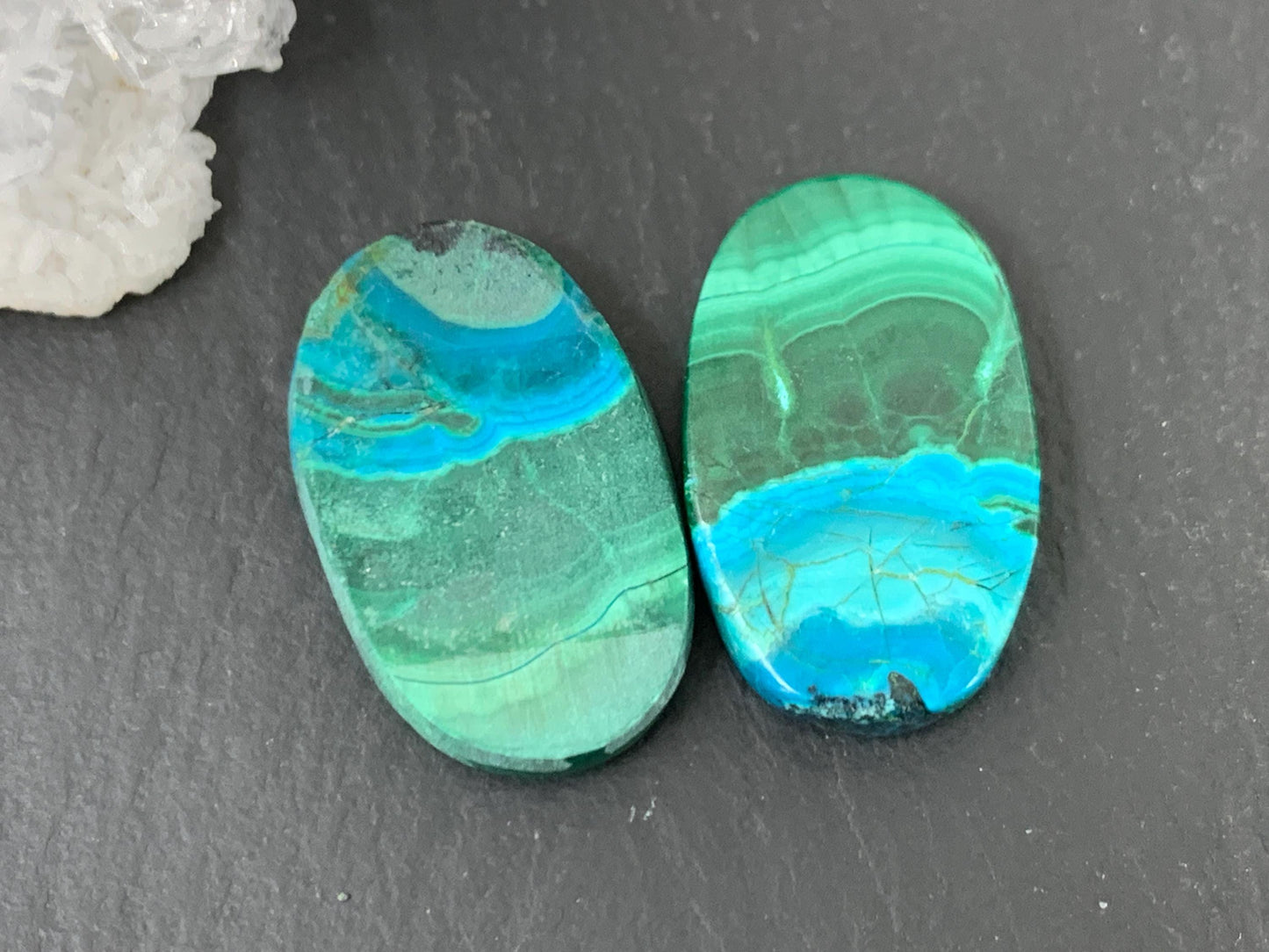 Discounted Malachite Chrysocolla oval 14x22x4mm cabochon pair
