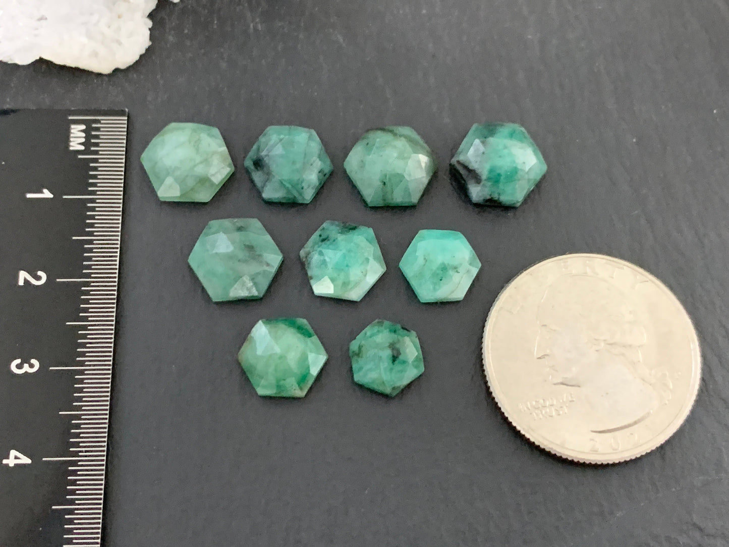 Faceted Emerald hexagon 8mm cabochon