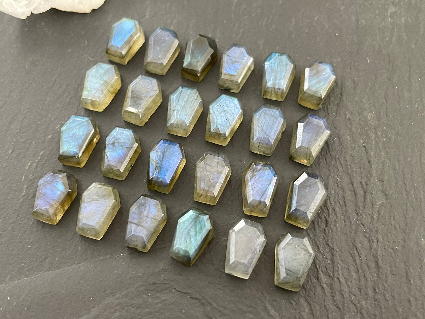 Labradorite Mini coffin 7x10mm cabochon