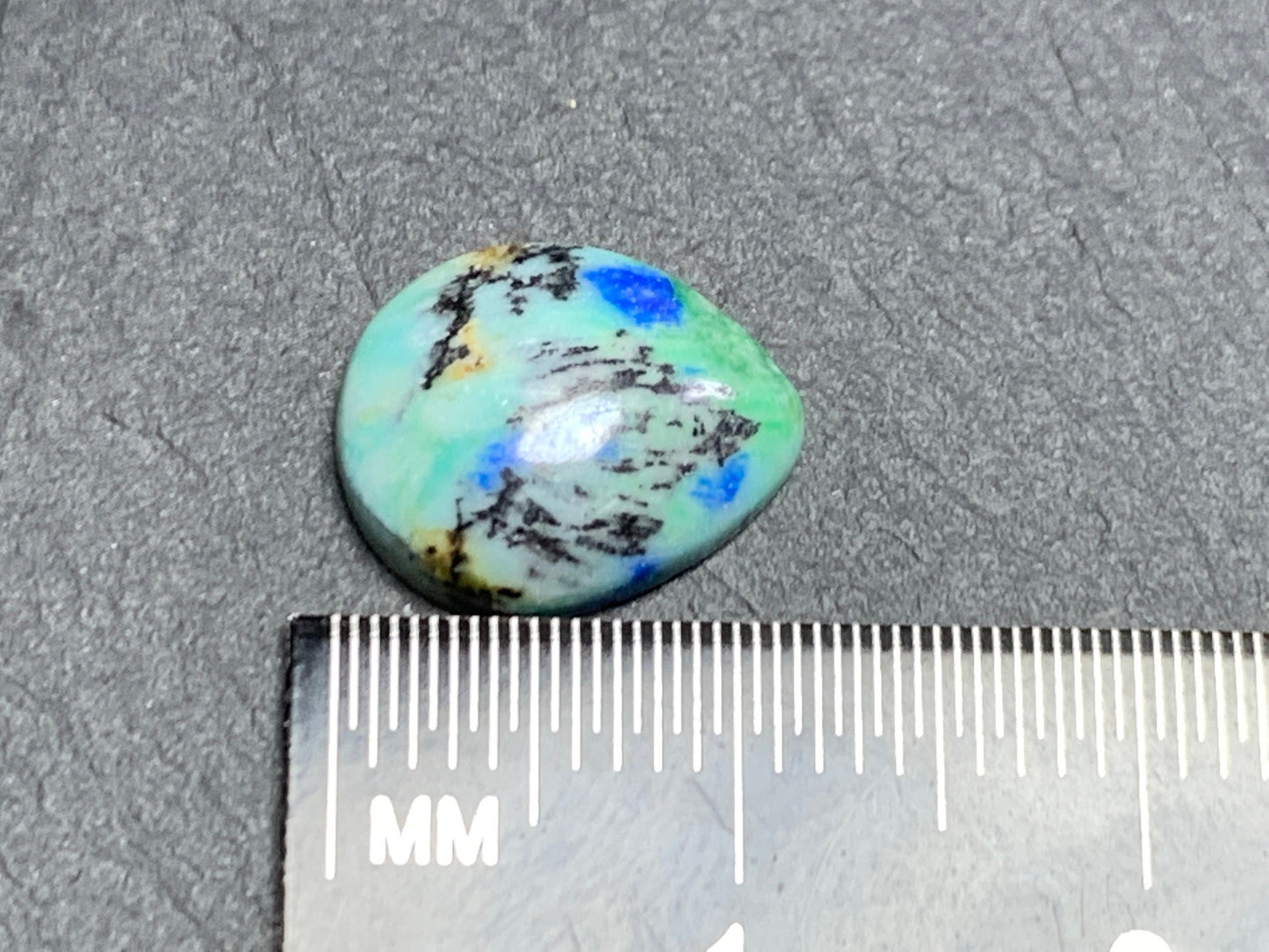 Azurite pear 10x12mm cabochon from Peru - Calibrated cabochons