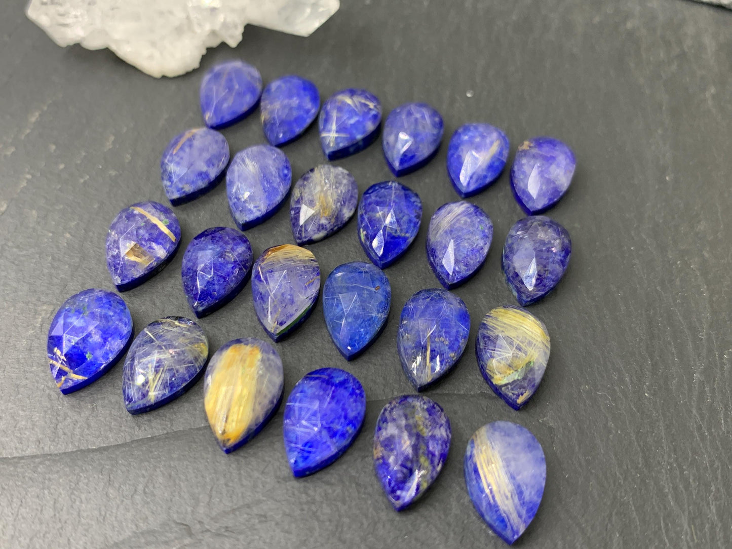 Faceted Gold Rutilated Quartz & Lapis Lazuli pear 8x12mm cabochon - Doublet cabochons
