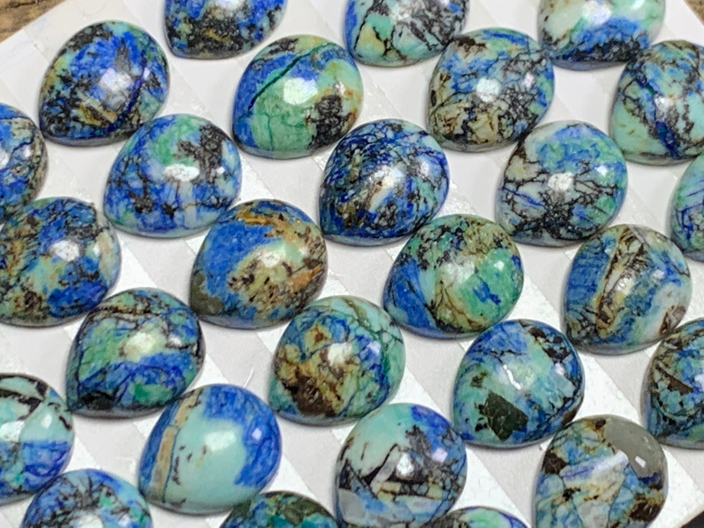 Azurite pear 10x12mm cabochon from Peru - Calibrated cabochons