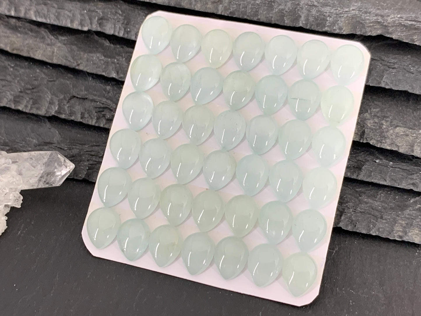 Aquamarine pear 8x10mm cabochon - Calibrated cabochons