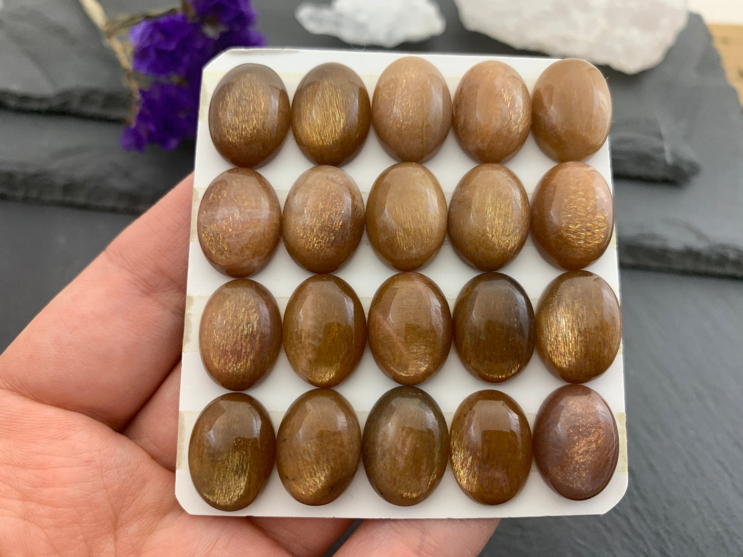 GoldSand Sunstone oval 12x16mm cabochon