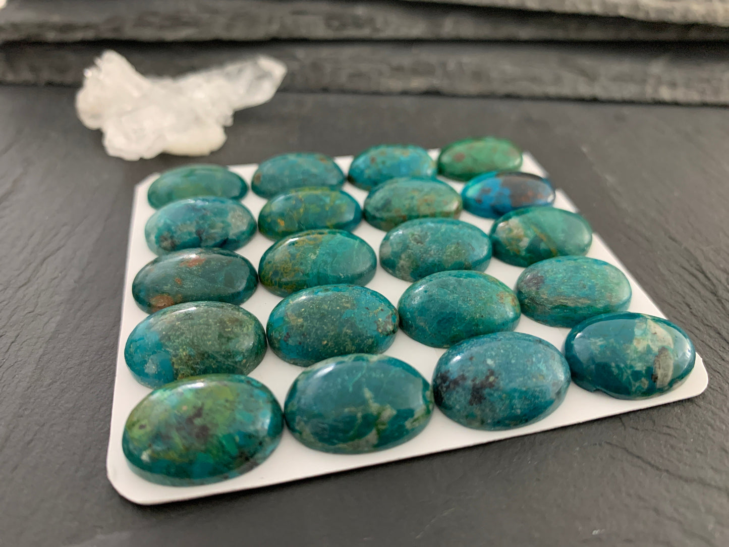 Chrysocolla oval 13x18mm cabochon - Calibrated cabochons