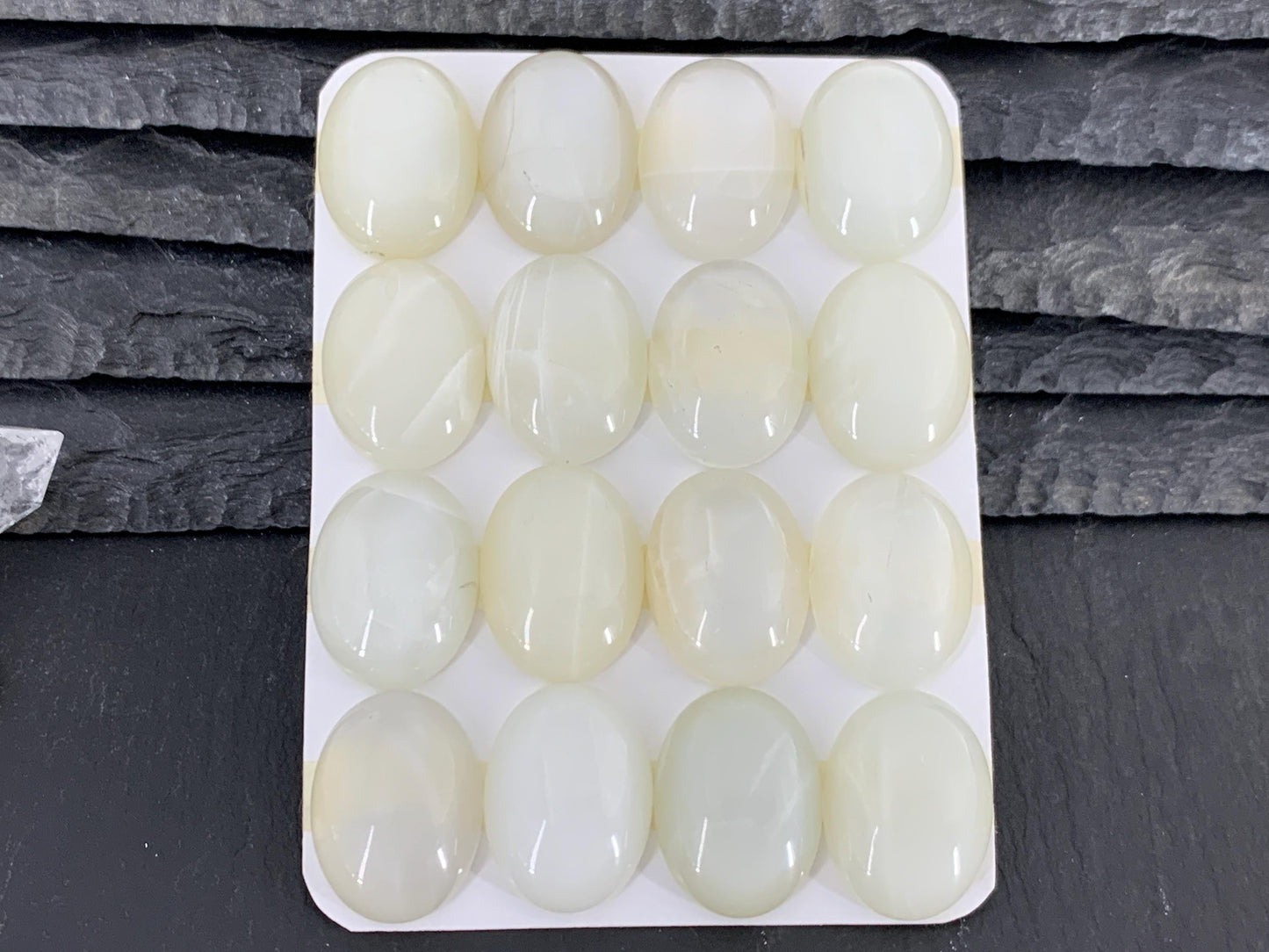 White Moonstone Oval 15x20mm Cabochon - Calibrated cabochons