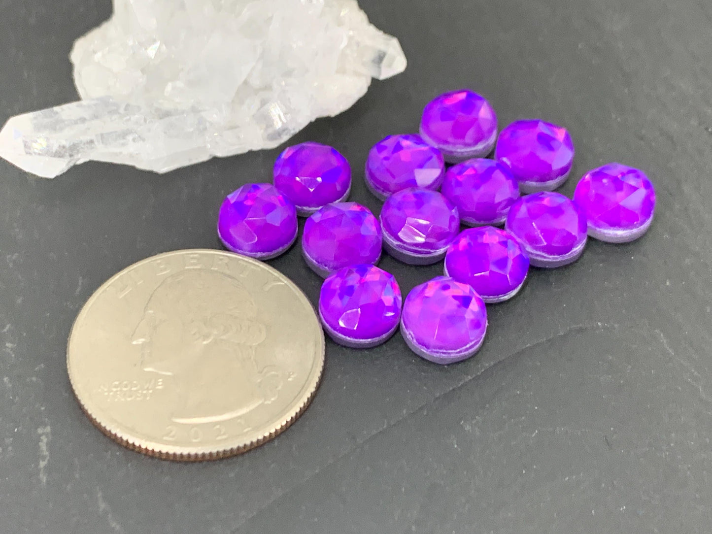 Faceted Purple Mystic Quartz round 8mm cabochons - Doublet cabochons