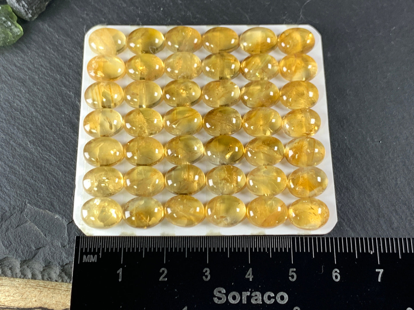 Citrine oval 8x10mm cabochon - Calibrated cabochons