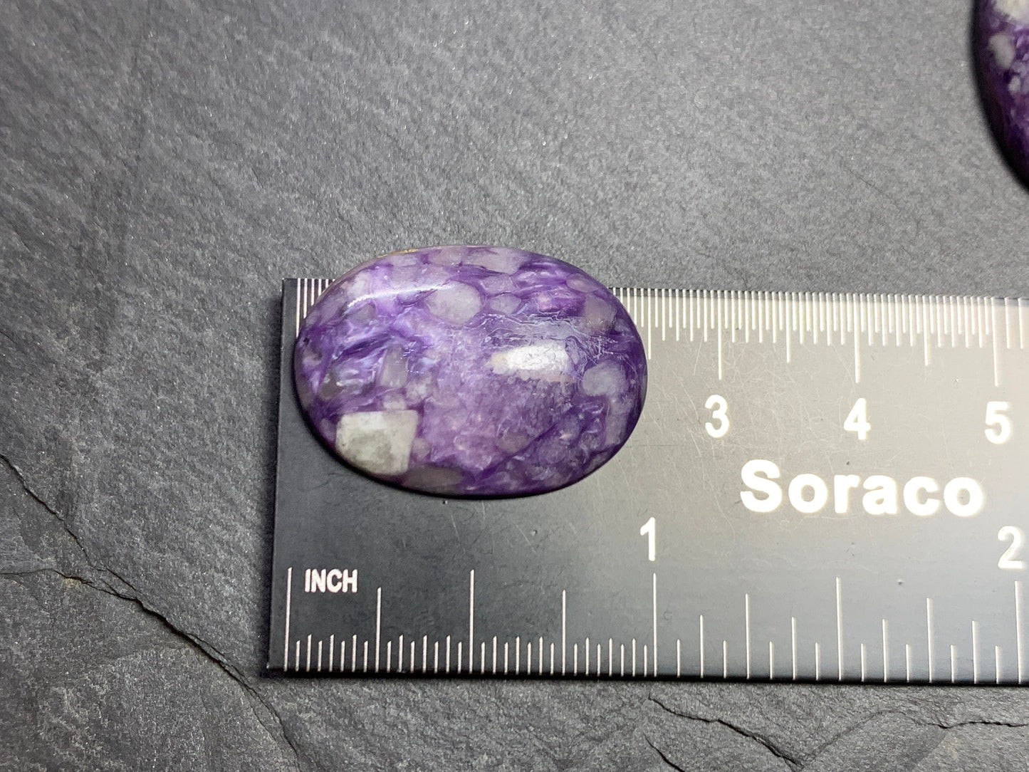 Charoite oval 18x25mm cabochon - Calibrated cabochons