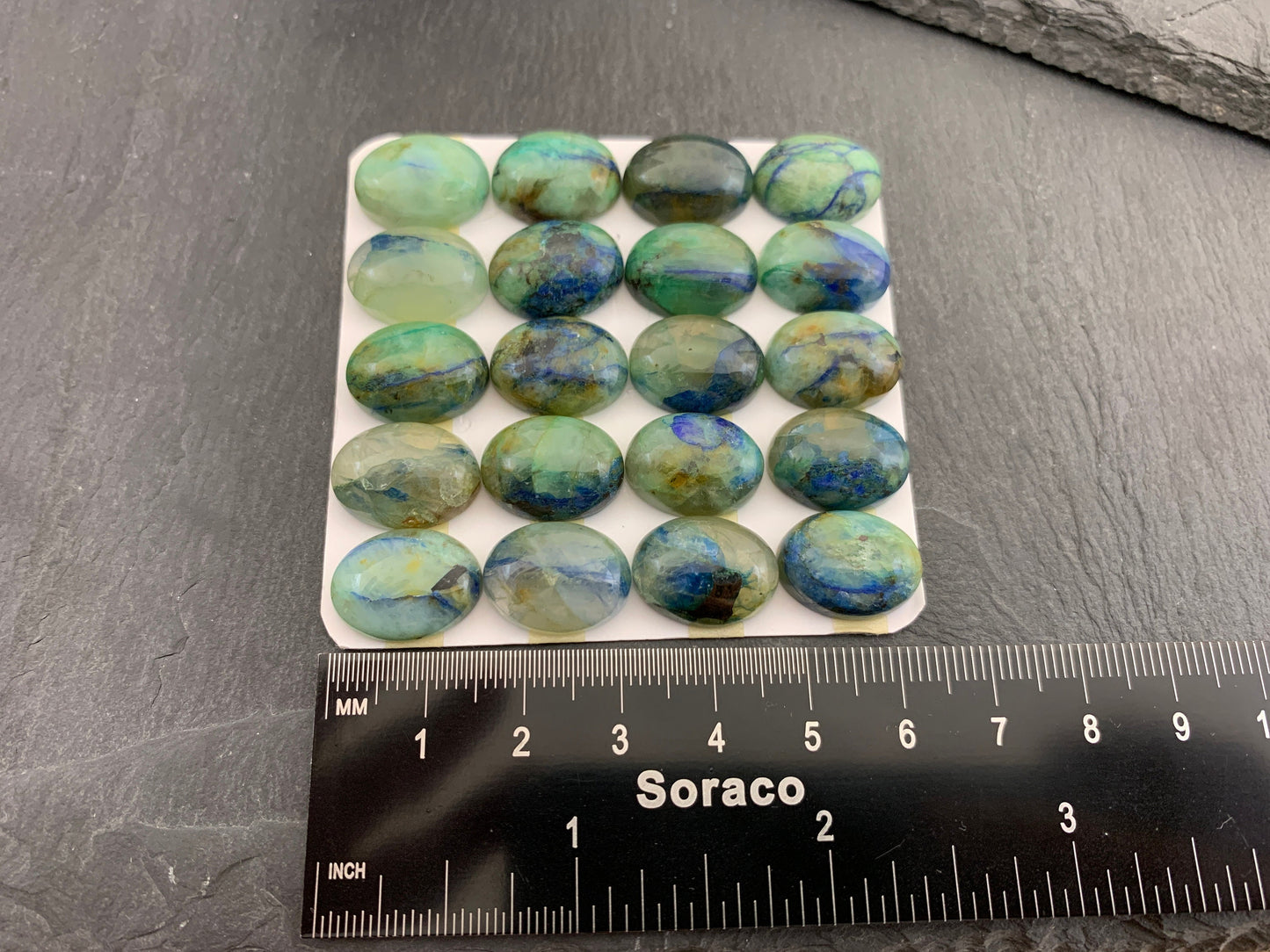 Chrysocolla Quartz oval 12x16mm cabochon - Calibrated cabochons