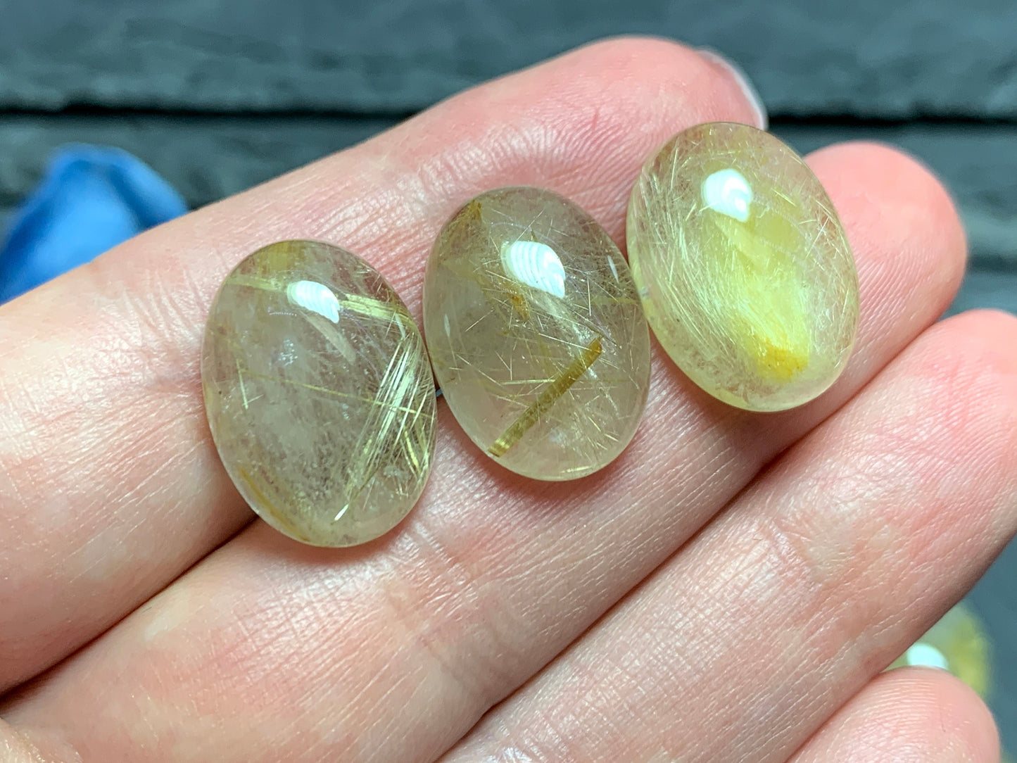Gold Rutilated Quartz oval 13x18mm cabochon - Calibrated cabochons