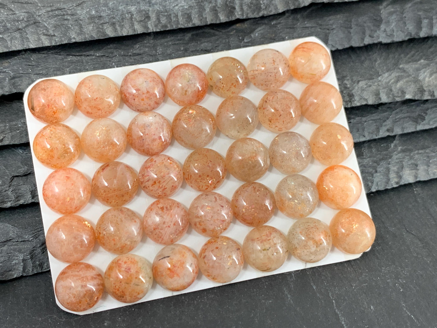 Sunstone round 10mm cabochon - Calibrated cabochon