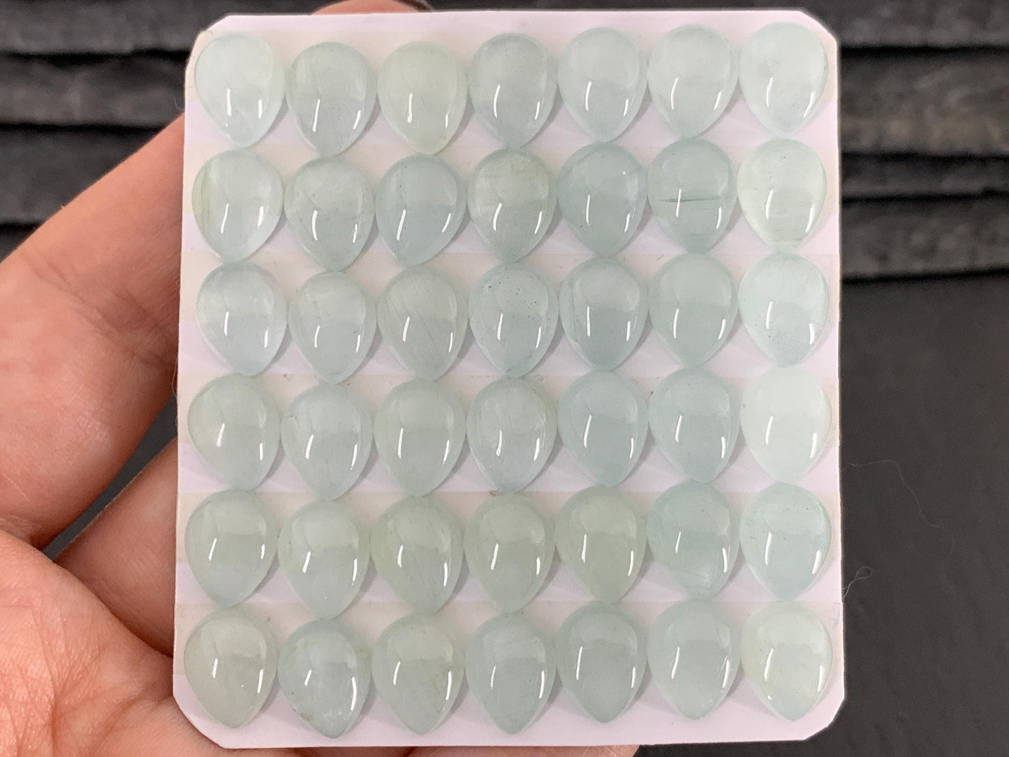 Aquamarine pear 8x10mm cabochon - Calibrated cabochons