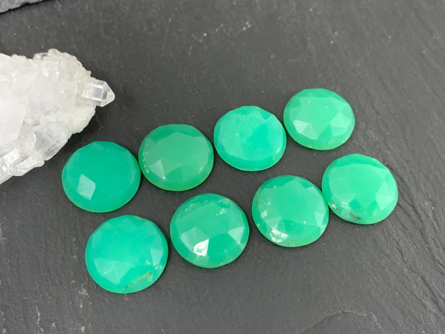 Faceted Chrysoprase Cabochon – 14mm Rose Cut Round Green Gemstone for Jewelry