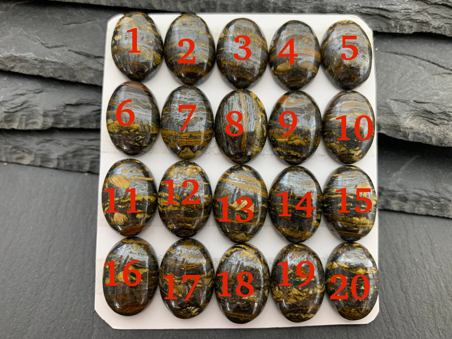 Tiger iron 13x18mm oval cabochon - Calibrated cabochons