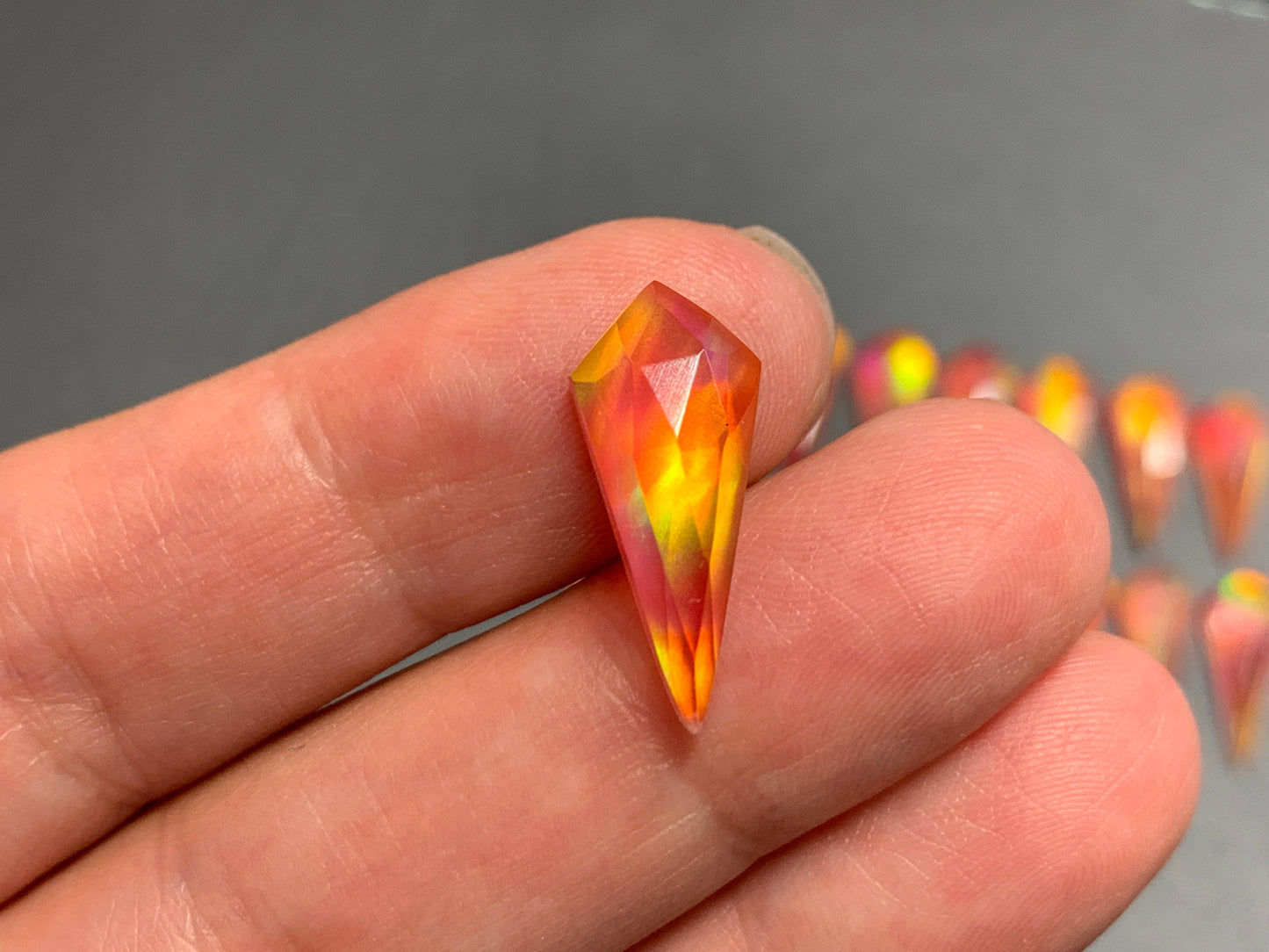 Faceted Aurora Opal kite 8x20mm cabochon - Doublet cabochons