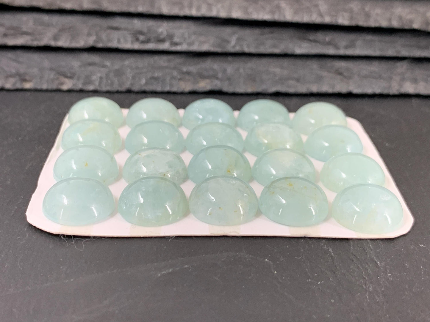 Aquamarine round 15mm cabochon - Calibrated cabochons