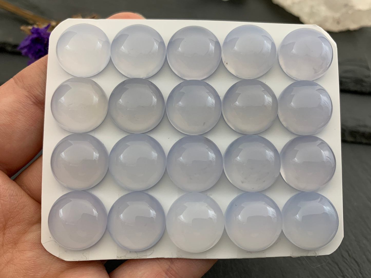 Blue Chalcedony round 15mm cabochon - Calibrated cabochons