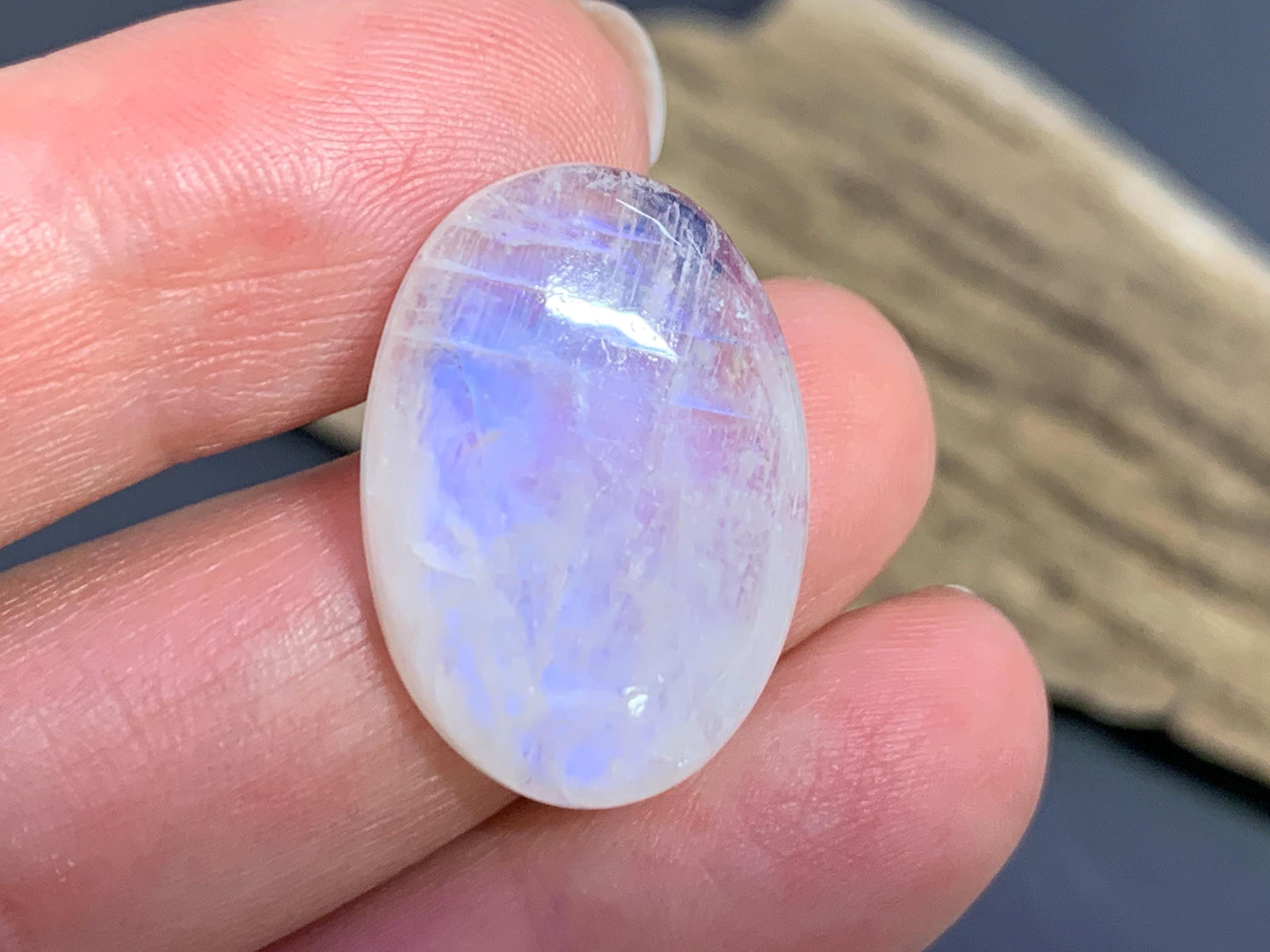 Rainbow Moonstone cabochon 24x17x5mm