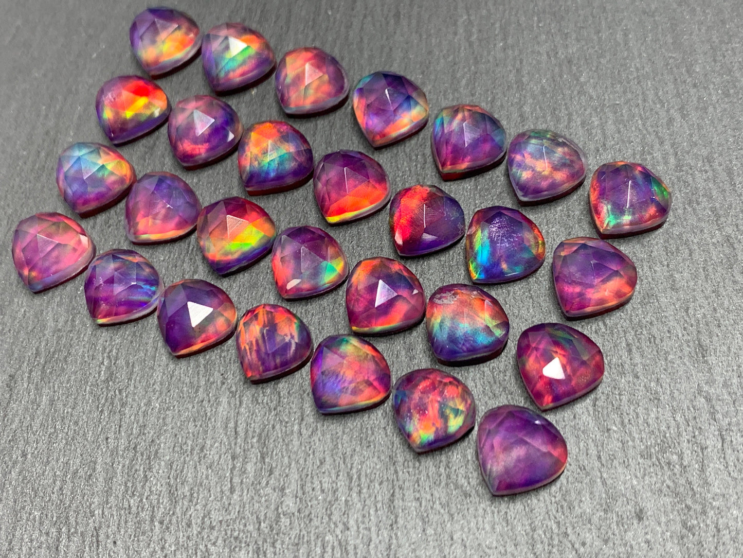 Faceted Aurora Opal pear 10mm cabochon - Doublet cabochons