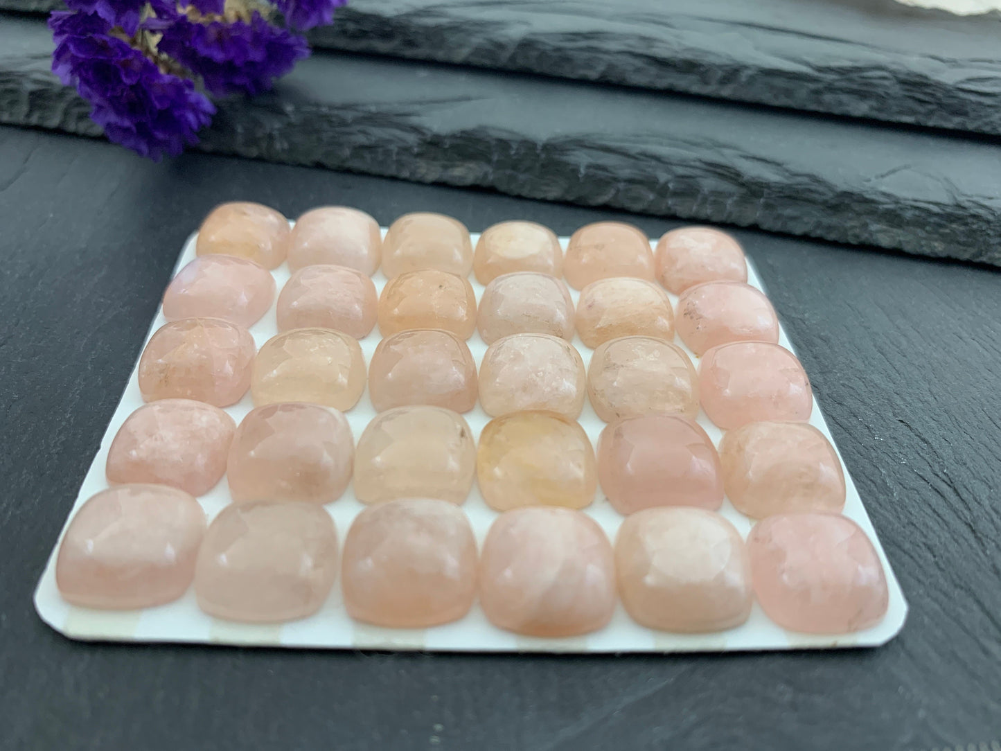Morganite square cushin 12mm cabochon - Calibrated cabochons