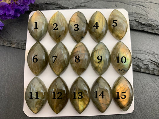 Labradorite marquise 12x20mm cabochon - Calibrated Cabochons