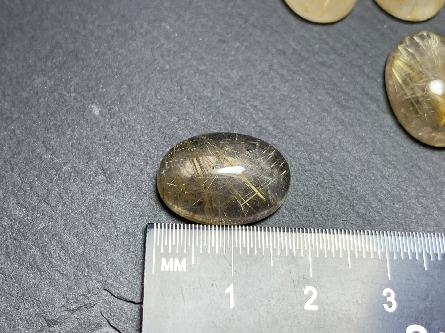 Gold Rutilated Quartz oval 13x18mm cabochon - Calibrated cabochons