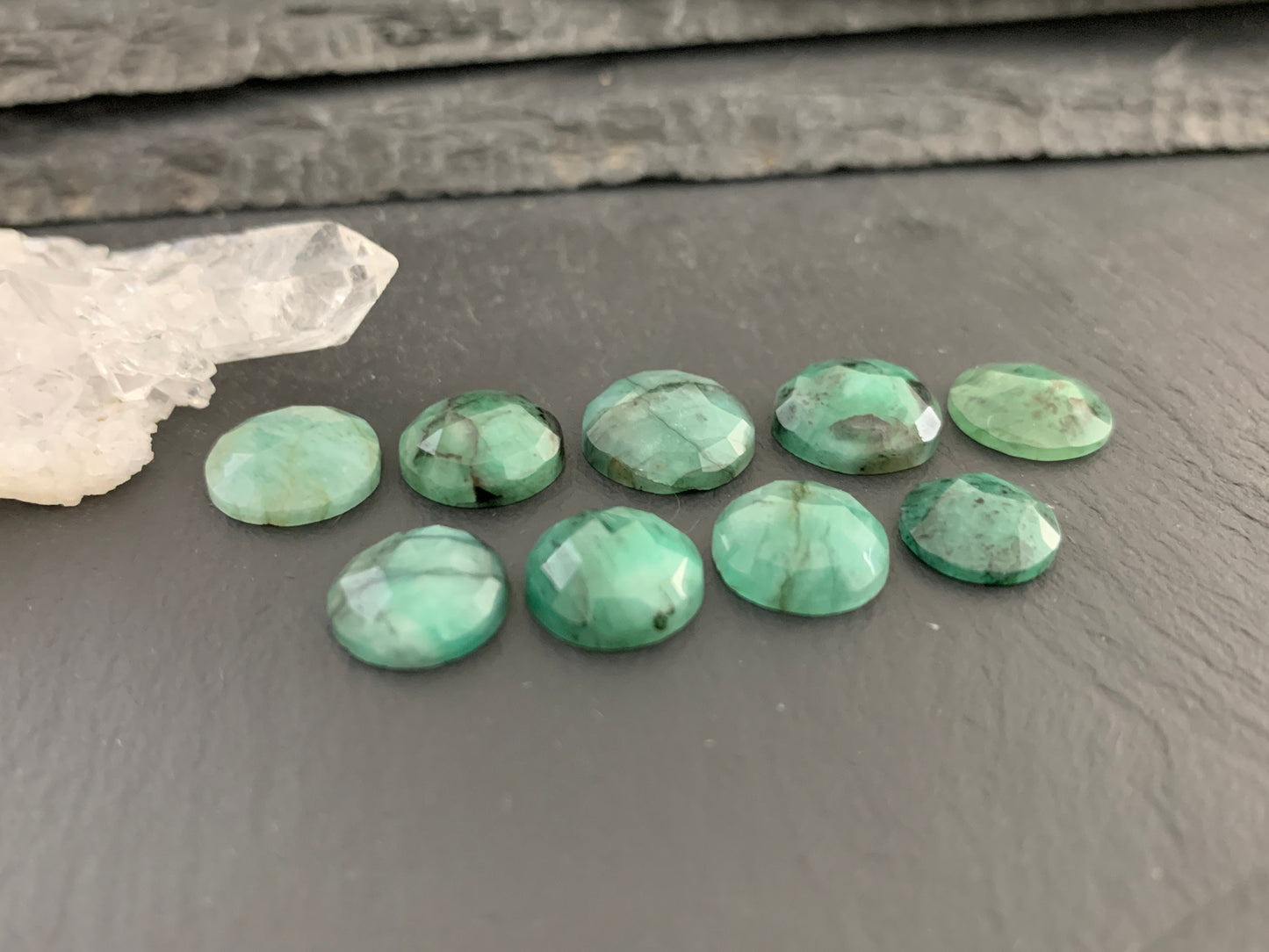 Faceted Emerald round 10-12mm cabochon