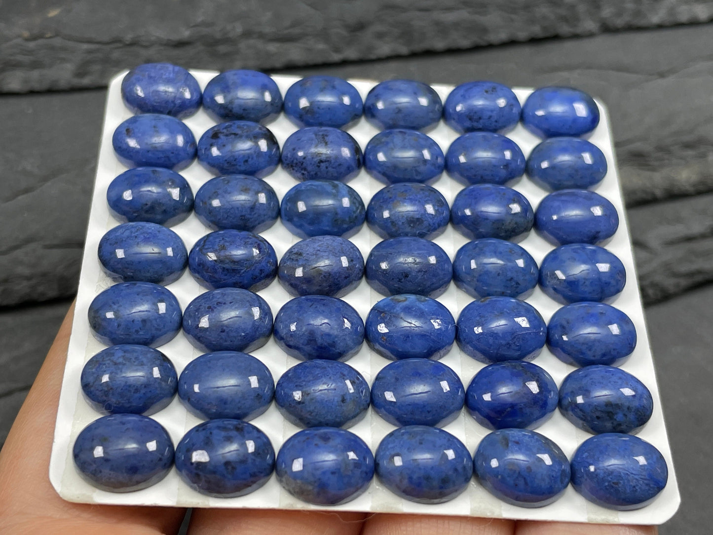 Dumorterite oval 8x10mm cabochon- Calibrated cabochons