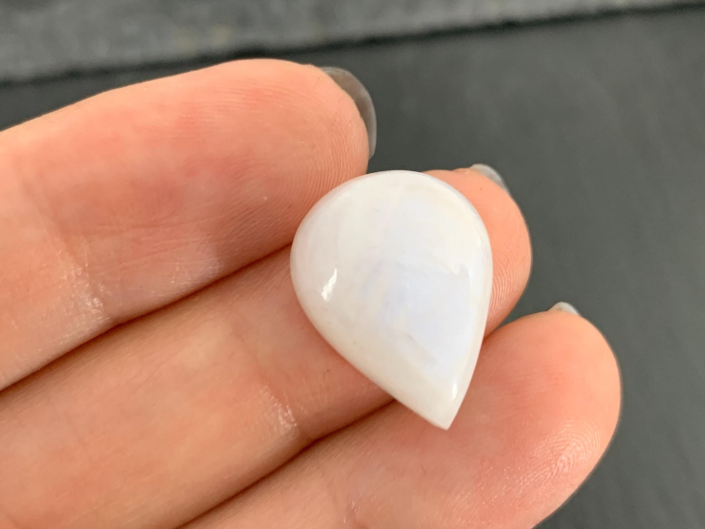 Rainbow Moonstone pear 14x19x6mm cabochon