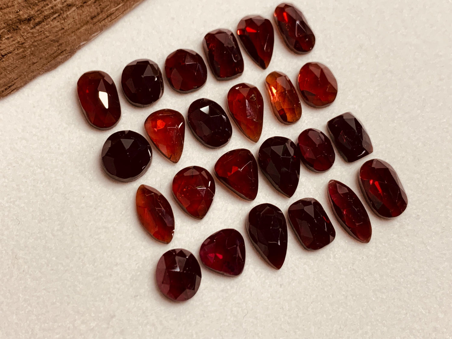 Faceted Rhodolite Garnet 10-14mm cabochon