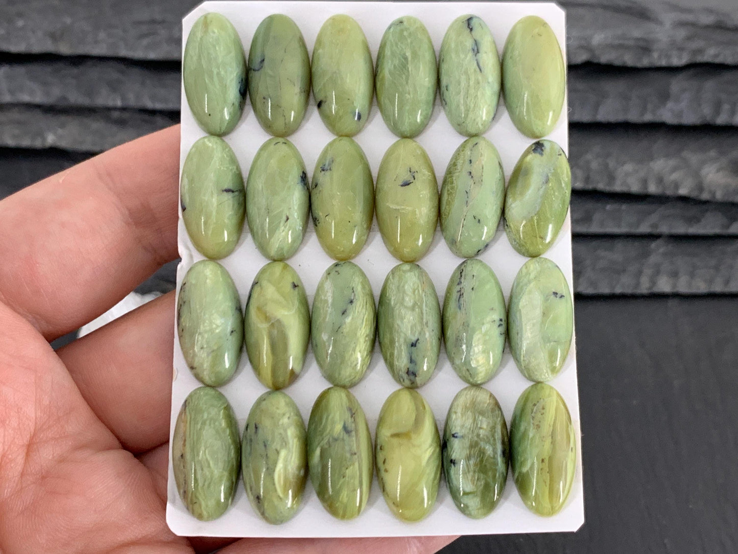 Green Opal oval 9x18mm Cabochon - Calibrated cabochons