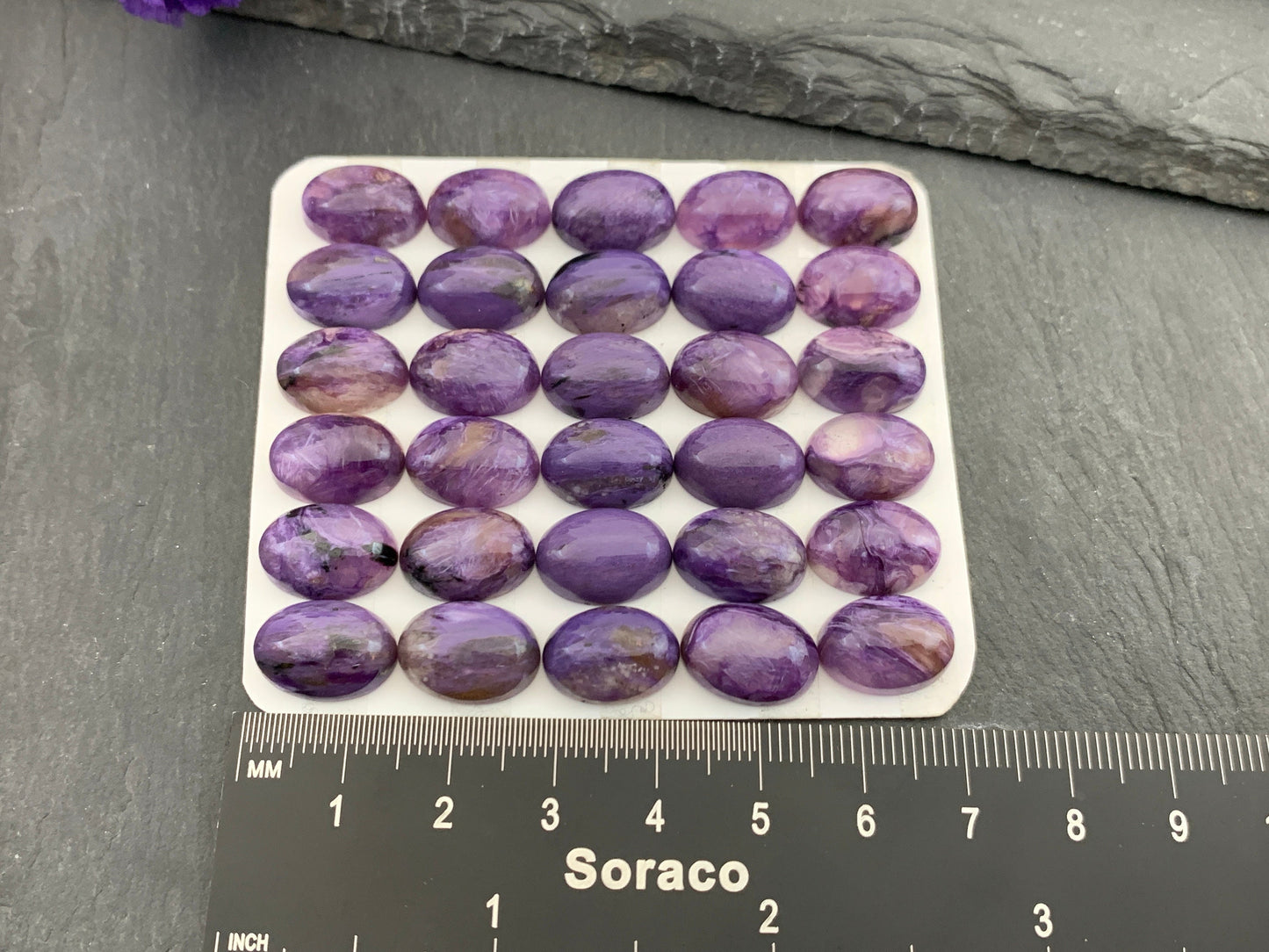 Charoite oval 10x14mm cabochon - Calibrated cabochons