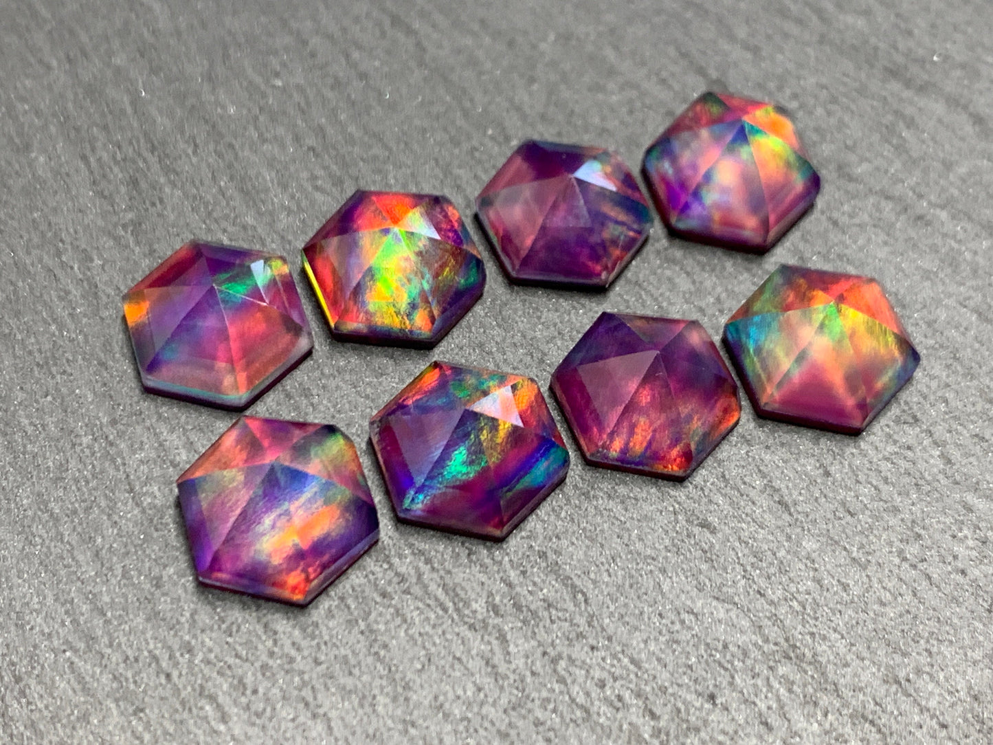 Faceted Aurora Opal hexagon 10mm cabochon - Doublet cabochons