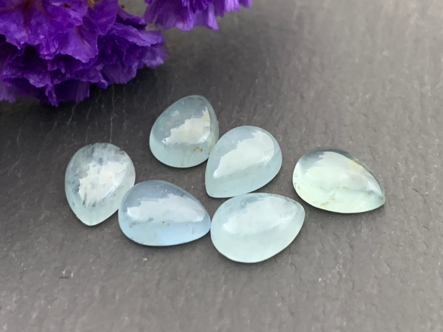 Aquamarine pear 6x8mm cabochon - Calibrated cabochons