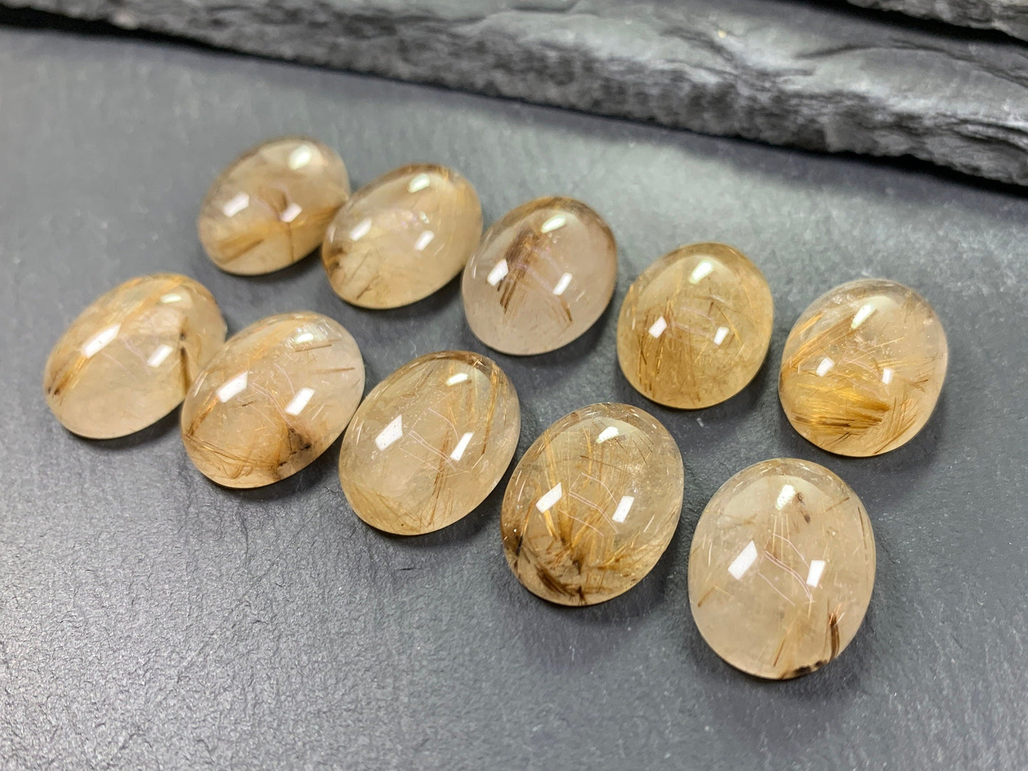 Gold Rutilated Quartz oval 13x18mm cabochon - Calibrated cabochons