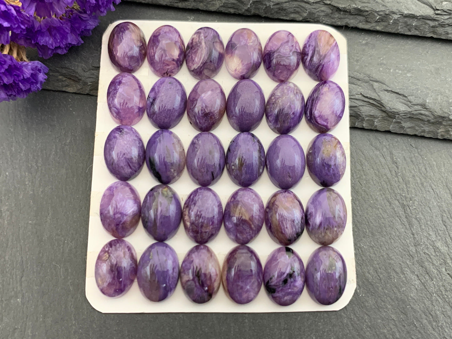 Charoite oval 10x14mm cabochon - Calibrated cabochons