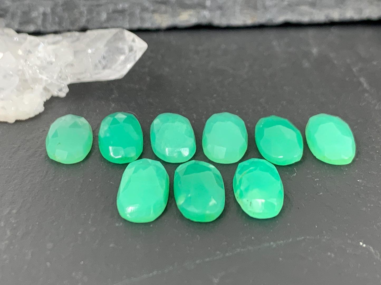 Faceted Chrysoprase oval 7x15mm cabochon